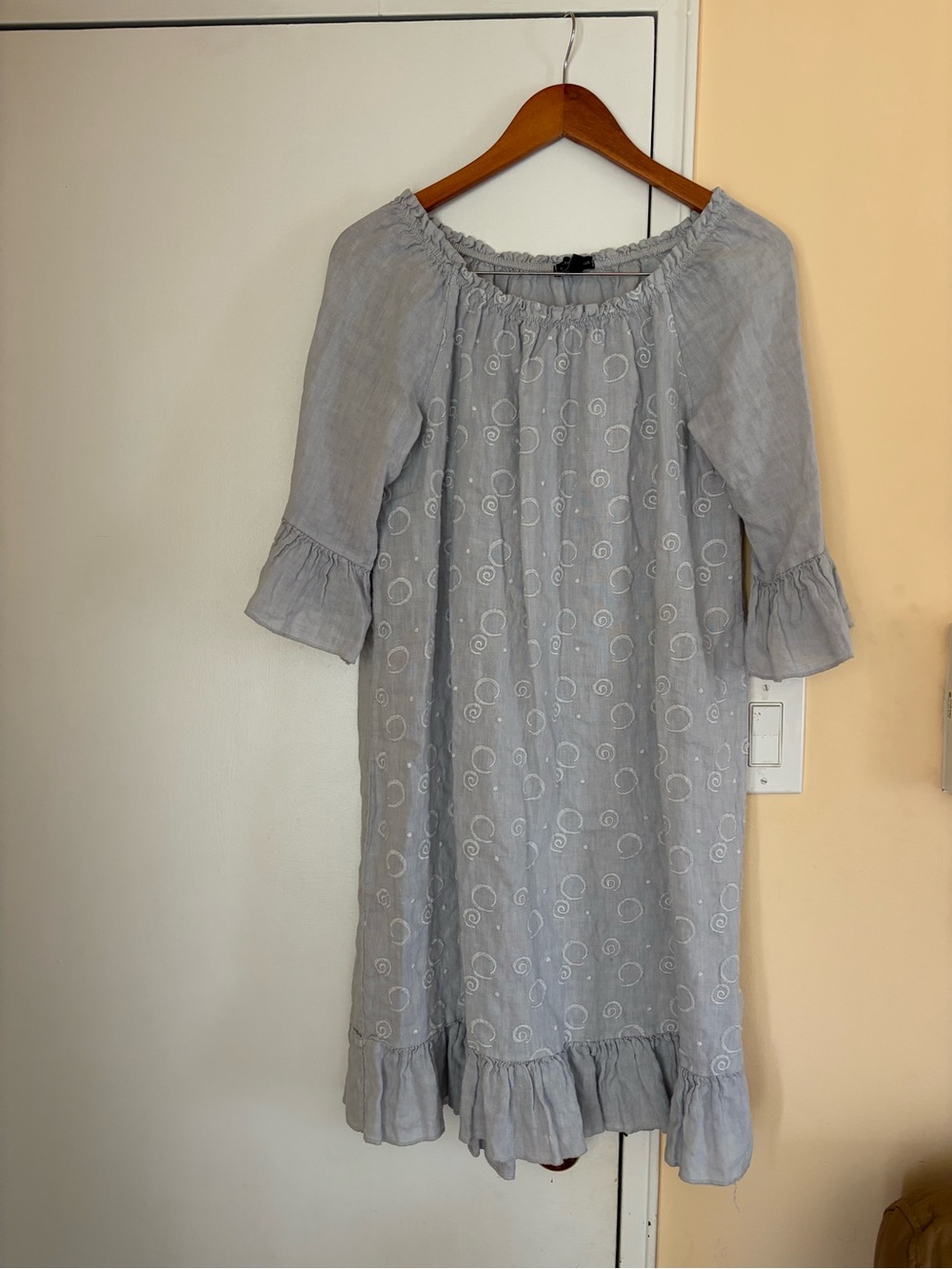 Saks Fifth Avenue Linen Light Gray Embroidered Off-Shoulder Midi Dress
